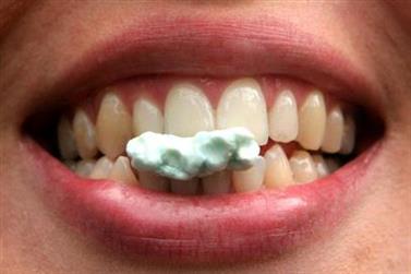 example of chewing_gum